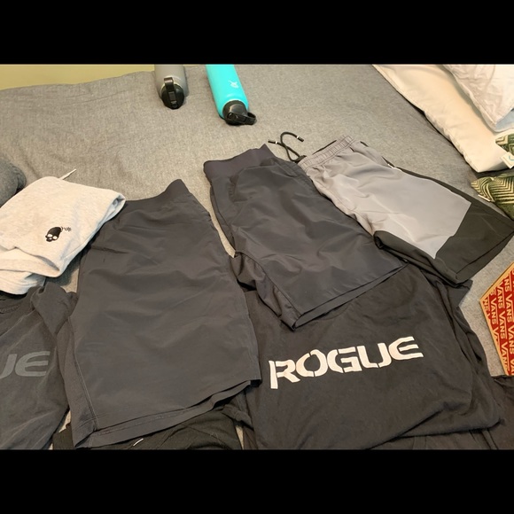 Workout clothes bundle - Picture 5 of 5